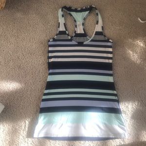 Lululemon tank